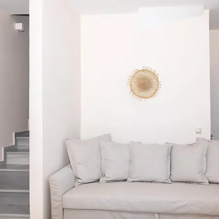 Olea House 80m From The Sea * Кипарисия